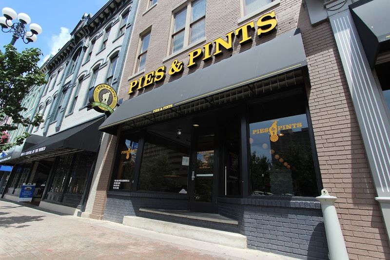 Pies and Pints – Lexington
