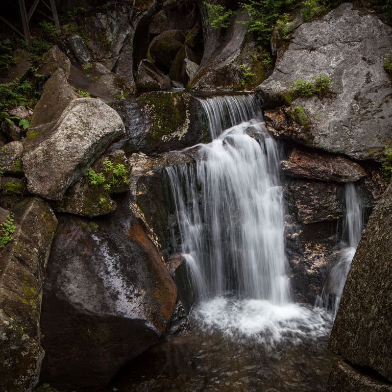 Lost River Gorge and Boulder Caves