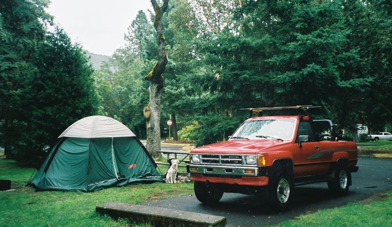 Valley of the Rogue State Park
