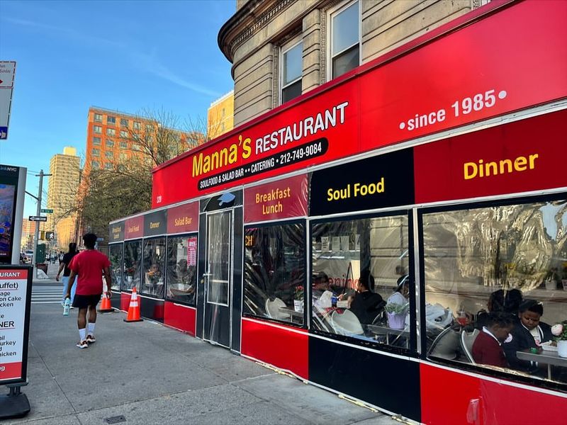 Manna’s Soul Food & Salad Bar (Harlem)