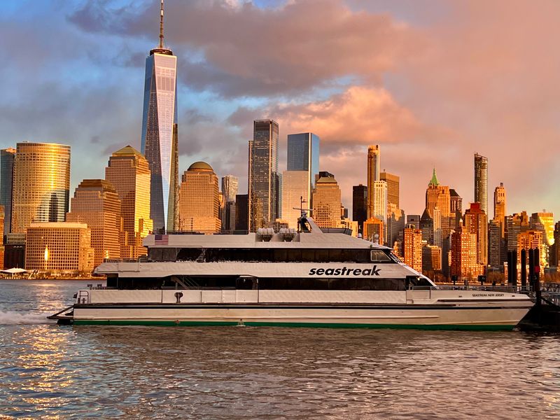 Seastreak – Fall Foliage Cruise to Cold Spring or Bear Mountain