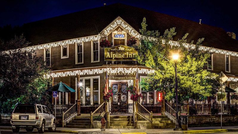 The Alpine Inn – Hill City