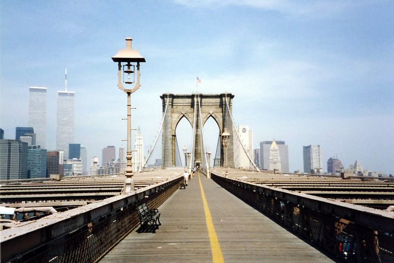 Brooklyn Bridge - I Am Legend