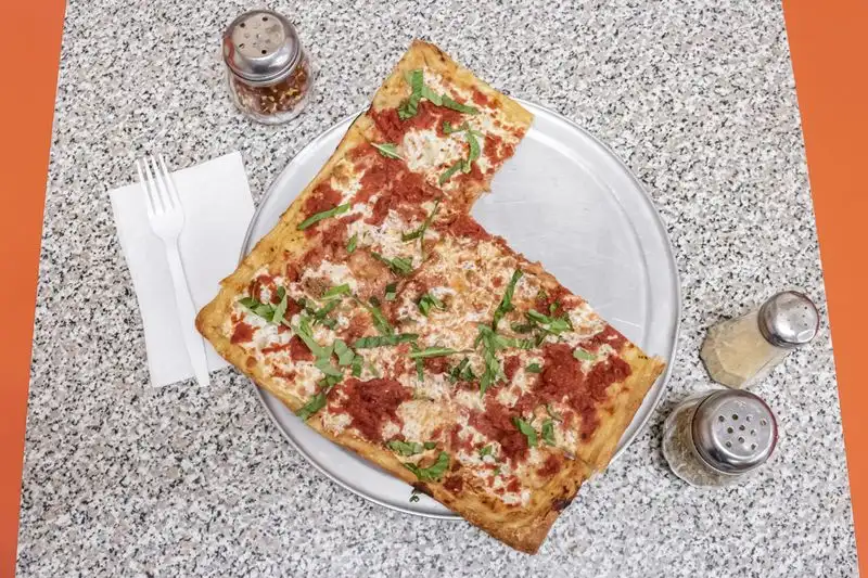 Original Dominick’s Pizza