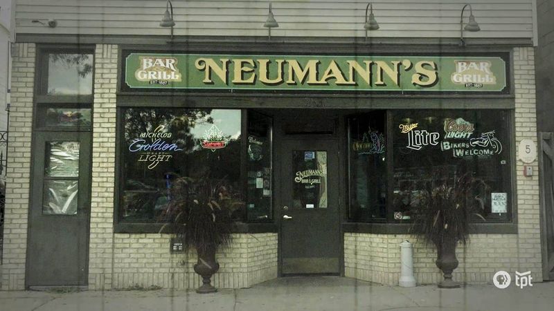 Neumann’s Bar – North St. Paul