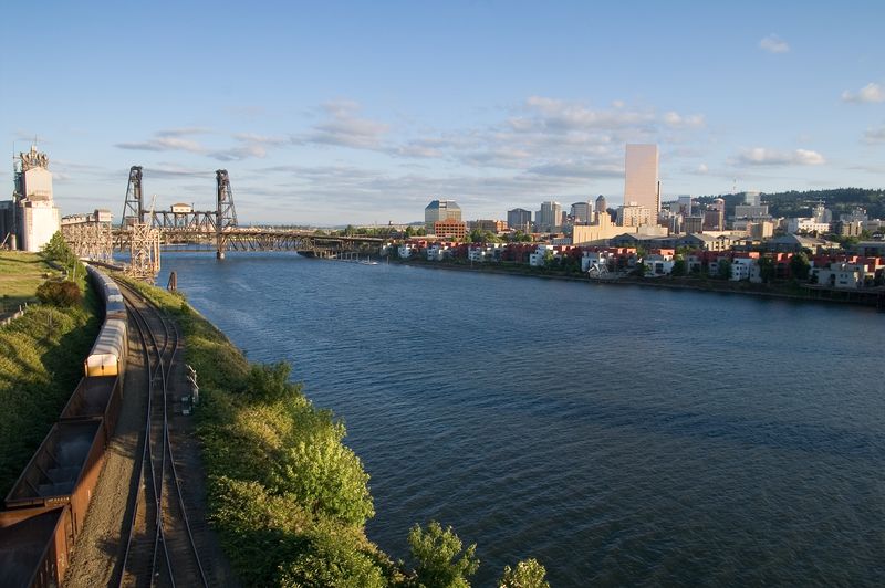 Willamette Riverwalk, Portland, Oregon