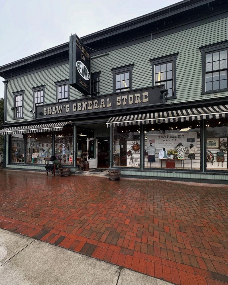 Shaw’s General Store — Stowe, VT