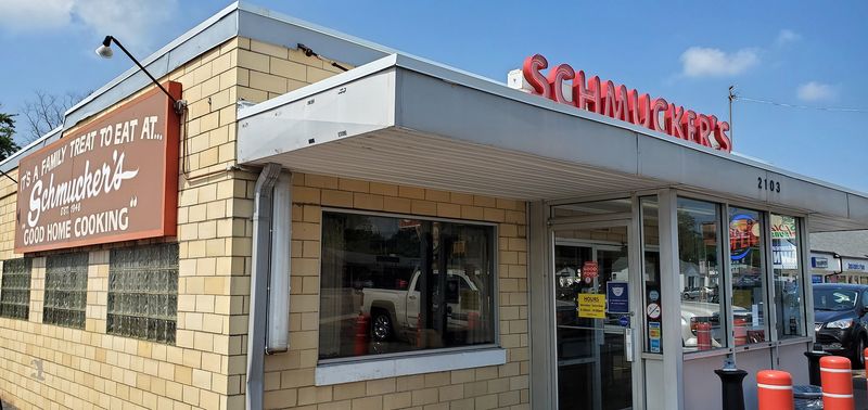 Schmucker’s Restaurant – Toledo