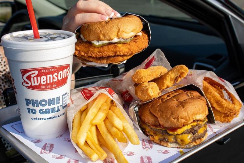Swensons Drive-In – Akron & Northeast Ohio