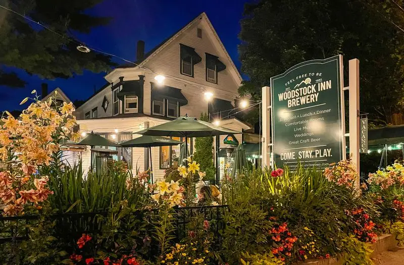 Enjoy Local Craft Breweries and Eateries