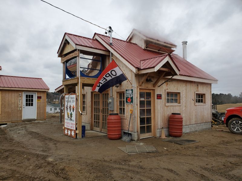 Maple Rush Sugar House, Sabattus