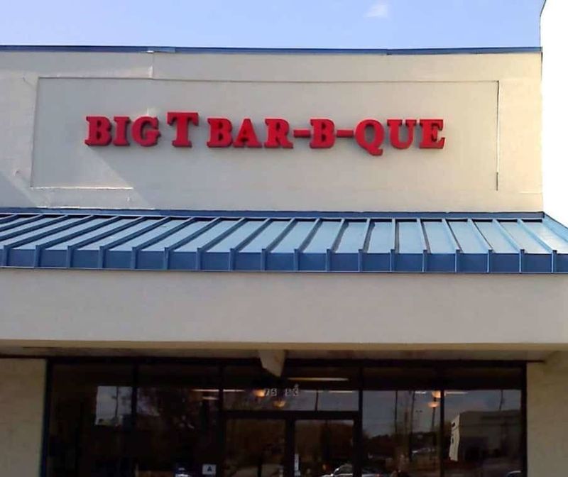 Big T’s Bar-B-Que (Columbia)