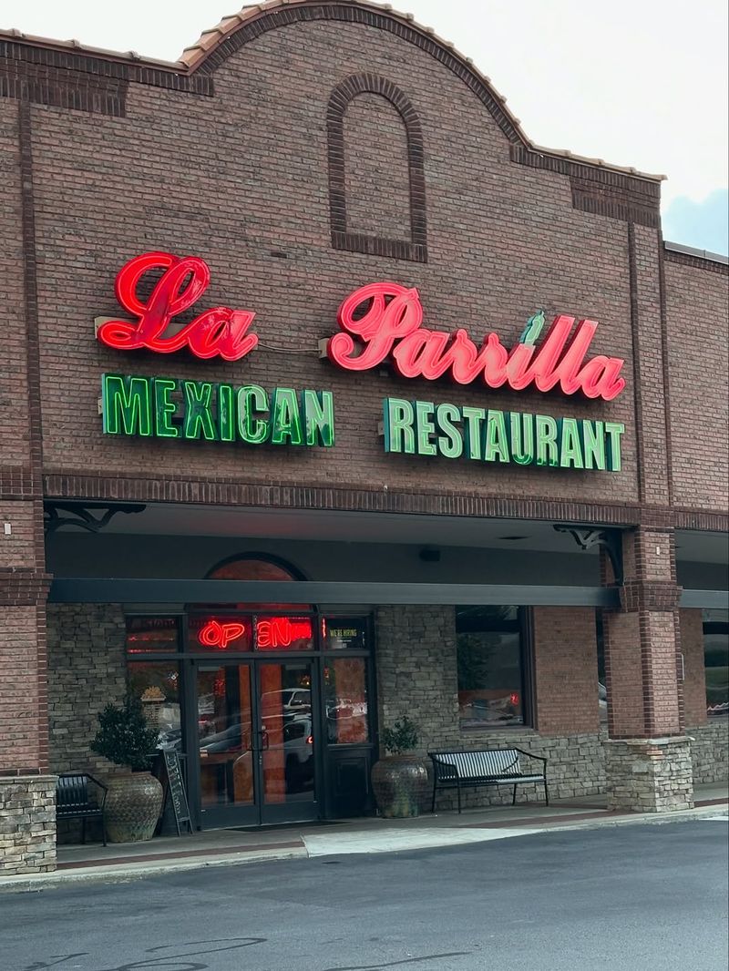 La Parrilla Mexican Restaurant