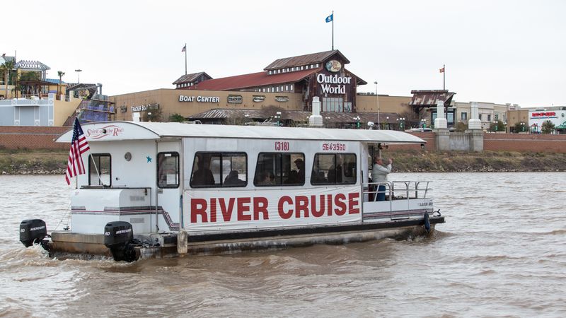Take a Cruise on the Red River