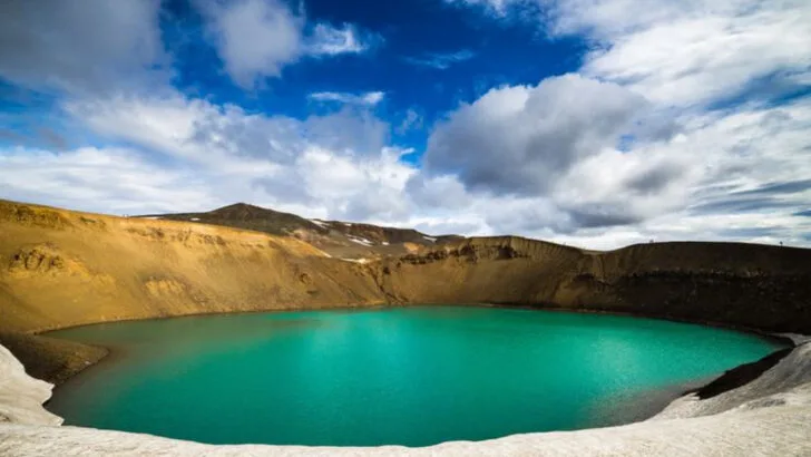 Exploring Iceland’s Volcanoes With Views You’ll Never Forget