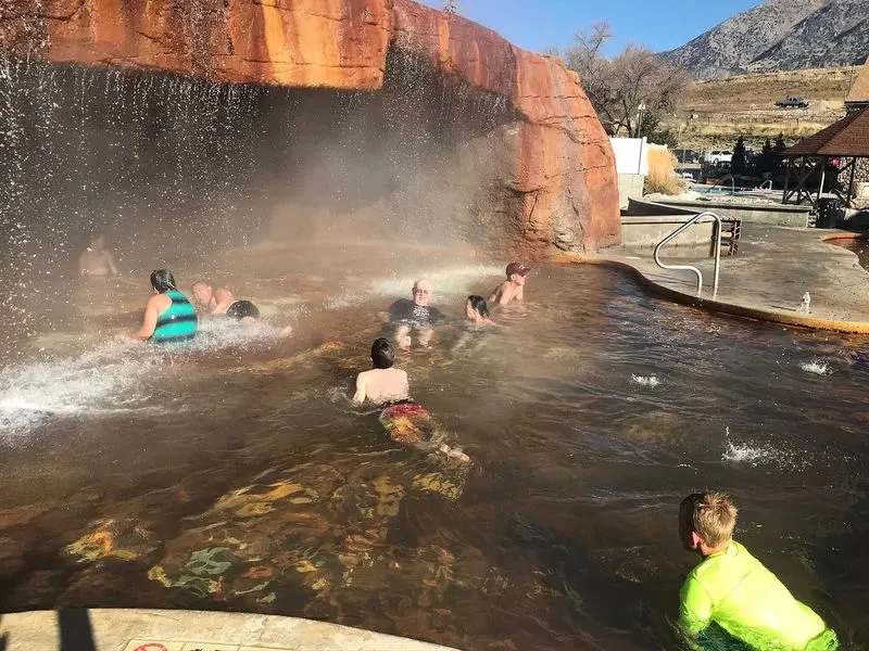 Crystal Hot Springs – Honeyville