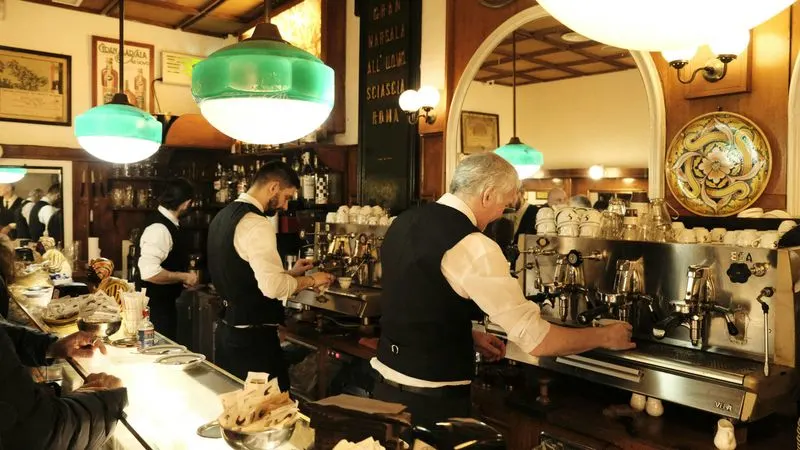Italy: Not Tipping for Coffee