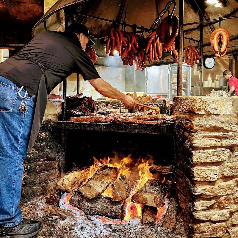The Salt Lick – Driftwood, TX