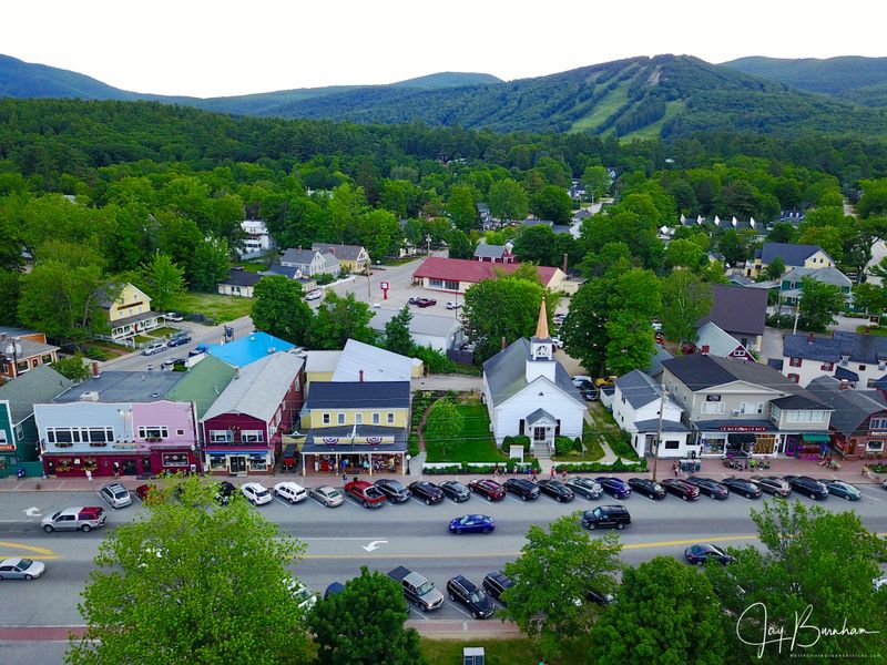 Attend Seasonal Fall Festivals and Farmers Markets