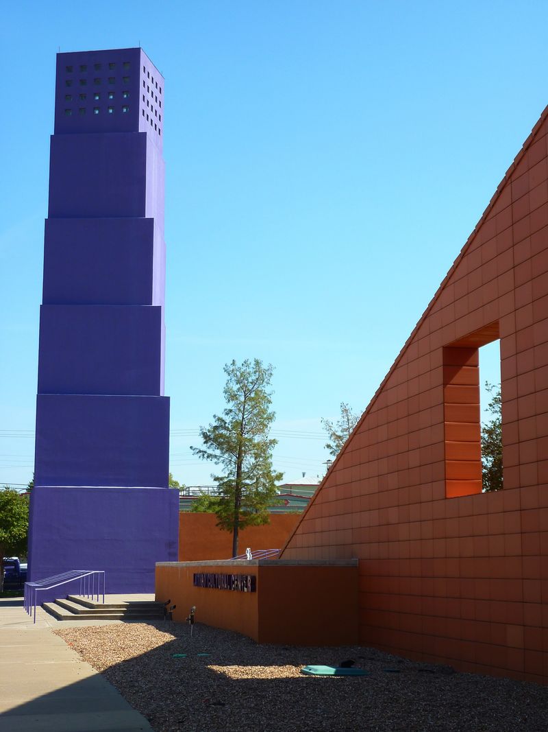 Latino Cultural Center – Dallas