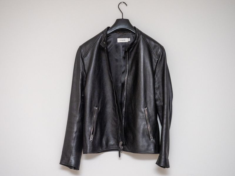 Multiple heavy jackets