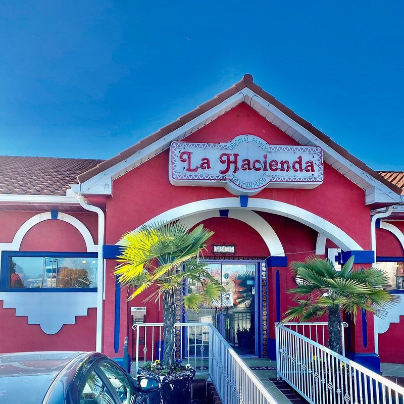 La Hacienda, Hot Springs