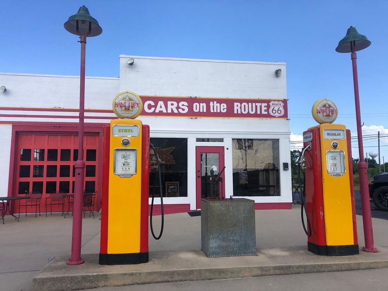 Cars on the Route, Galena, KS
