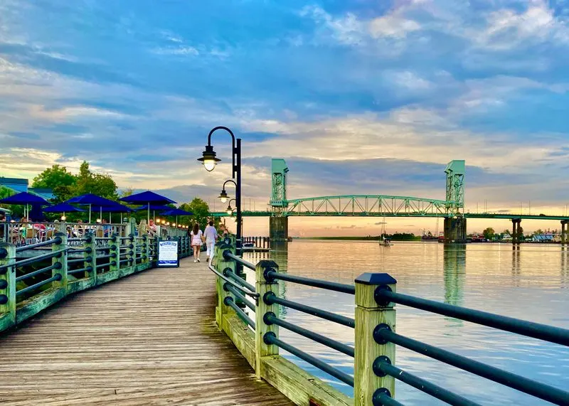 Riverwalk along the Cape Fear River