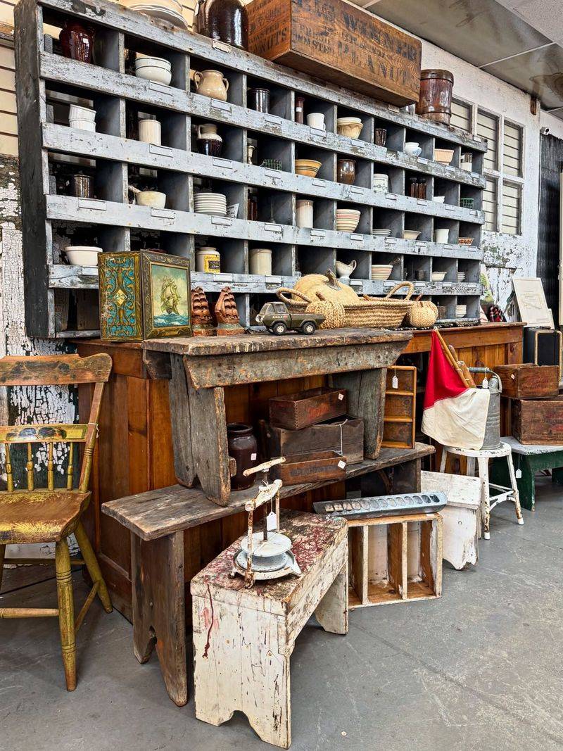 Thirteen Pines Trading Co. – Bedford