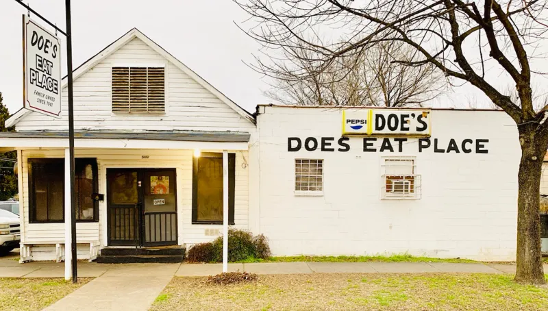 Doe’s Eat Place (Greenville)