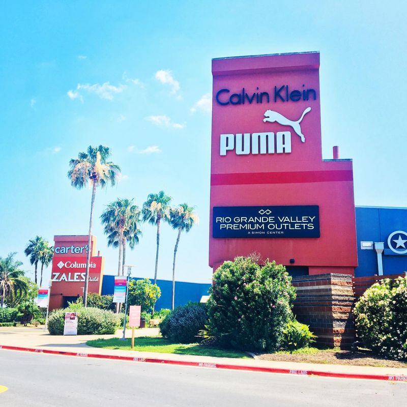 Rio Grande Valley Premium Outlets (Mercedes)