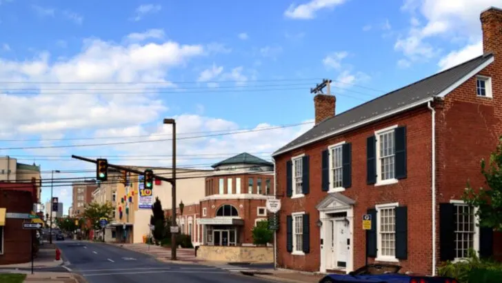 If You Miss the Old Shenandoah Valley, These 9 Virginia Towns Still Keep Their Countryside Pace