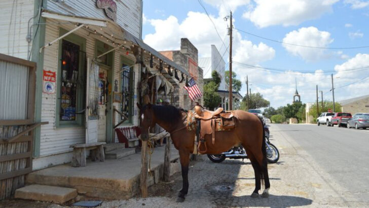 If you miss cowboy country, these 10 Texas towns still feel like the Old West