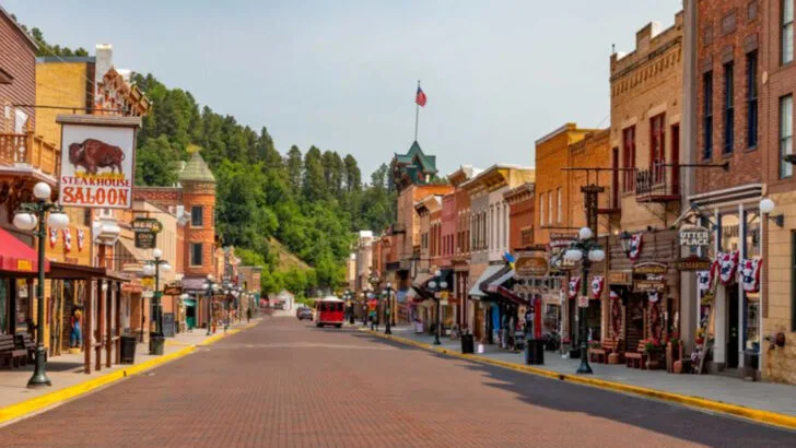 If you miss the old Black Hills, these 9 South Dakota towns still have that western spirit