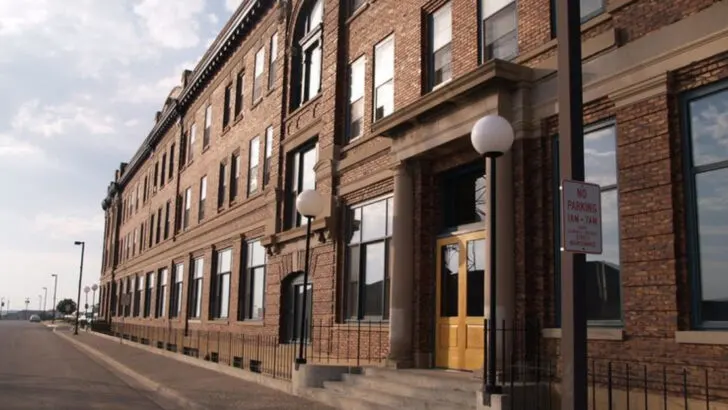 If You Miss The Old Northern Plains, These 9 North Dakota Towns Still Keep Life Slow And Simple