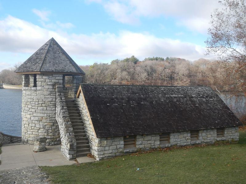 Iowa — Backbone State Park