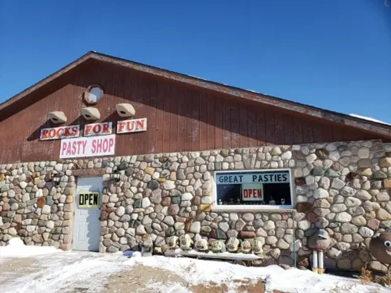 Rock’s For Fun Pastie Shop – Tigerton