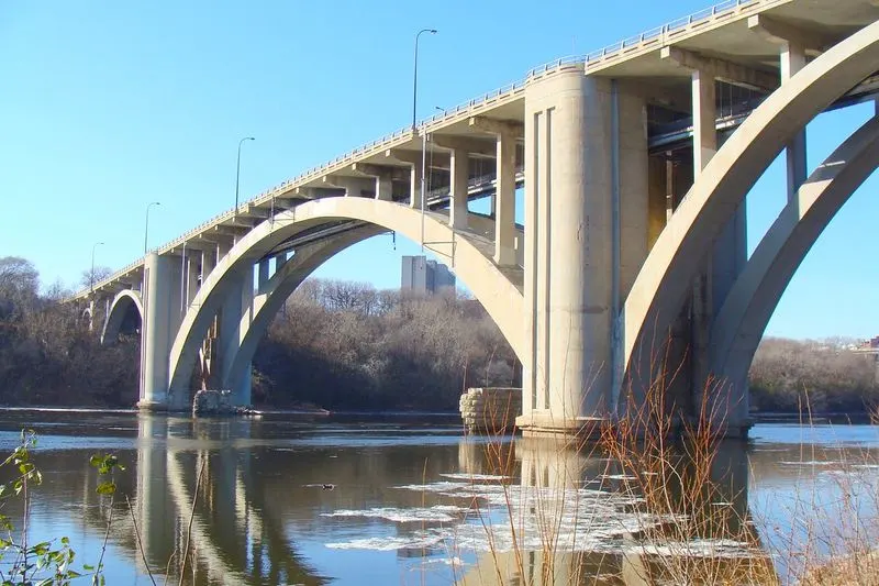 Franklin Avenue Bridge
