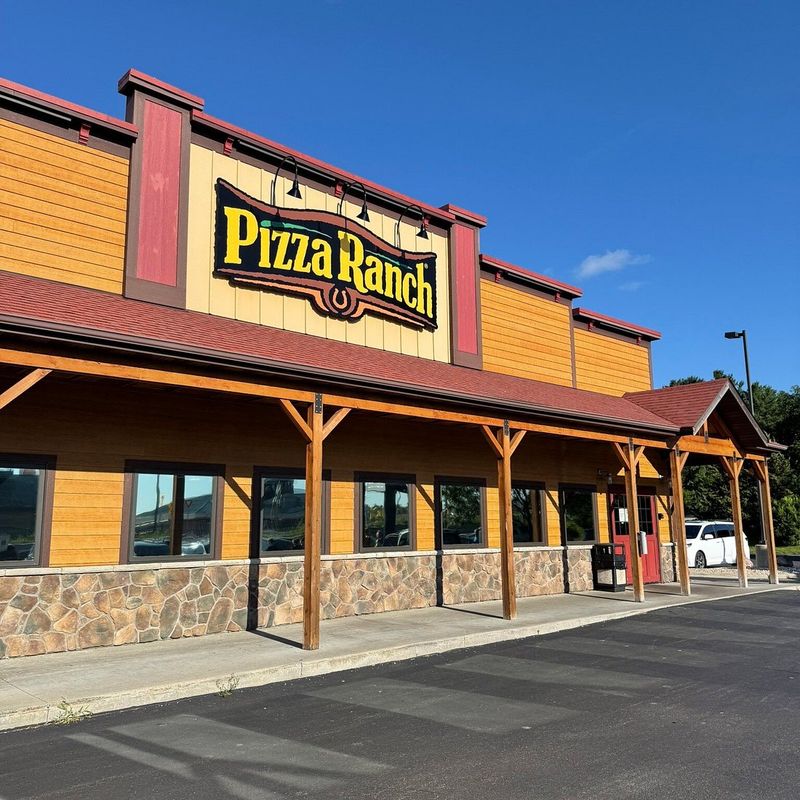 Pizza Ranch — Lake Delton (Wisconsin Dells area)