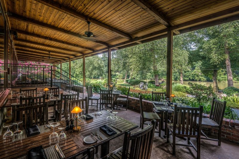 Canoe — Vinings / Atlanta