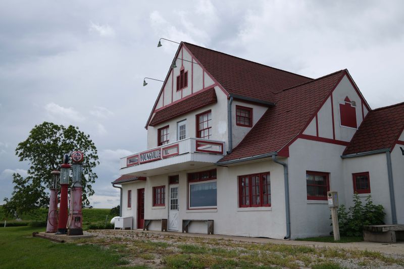 Youngville Café – Watkins, IA