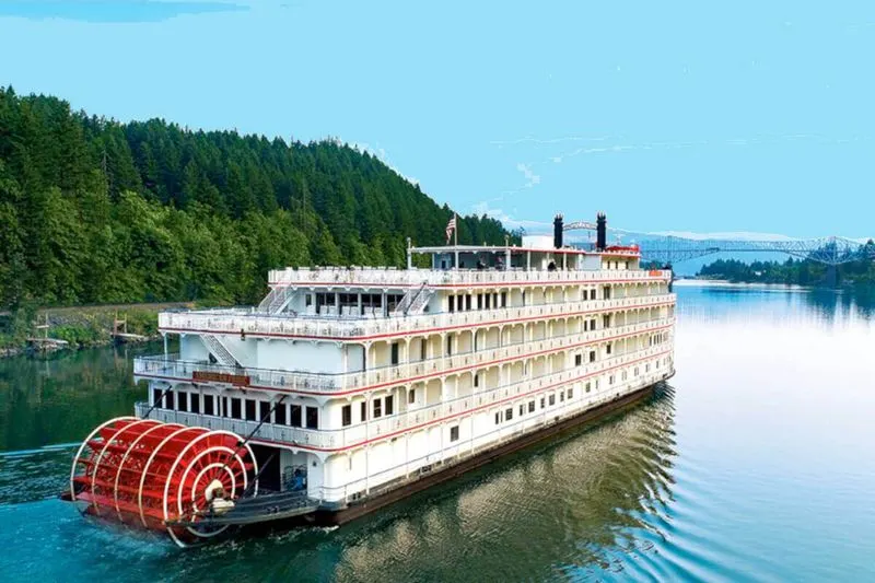 Columbia River Gorge Cruise, Oregon/Washington