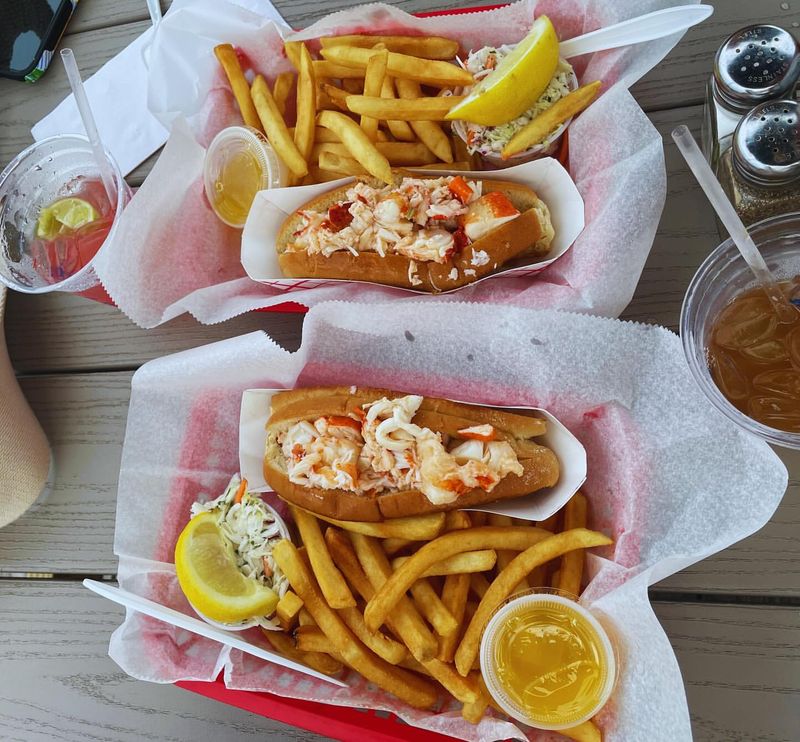 Bill’s Seafood — Westbrook