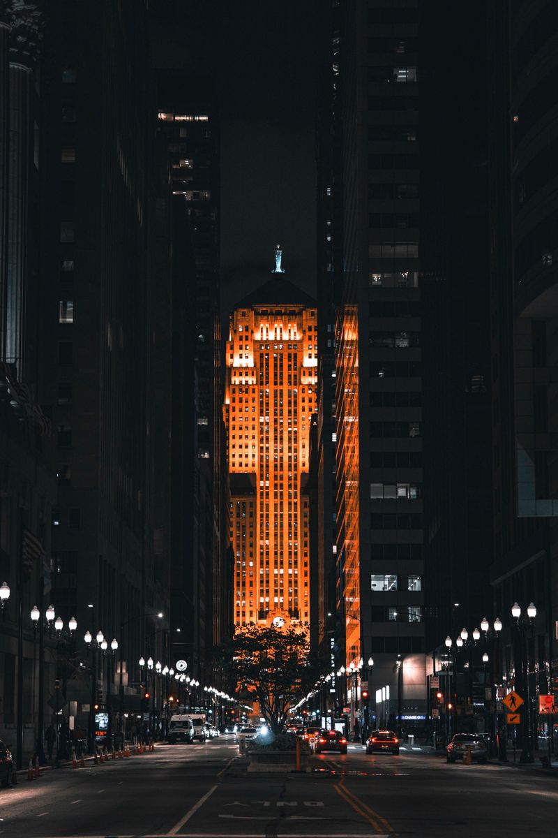 Chicago Board of Trade Building (The Dark Knight)