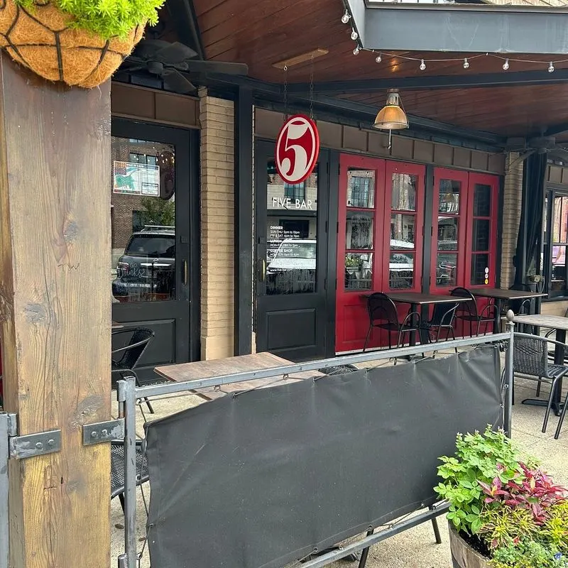Five Bar, Tuscaloosa