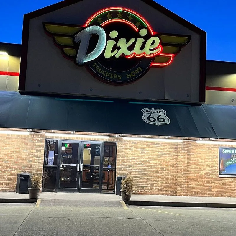 Dixie Family Restaurant (McLean)