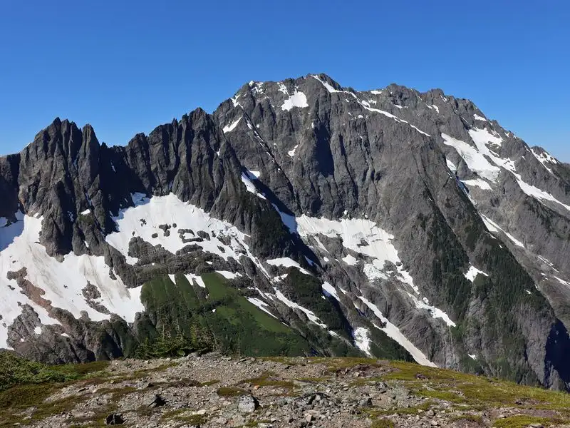 Cascade Pass Trail