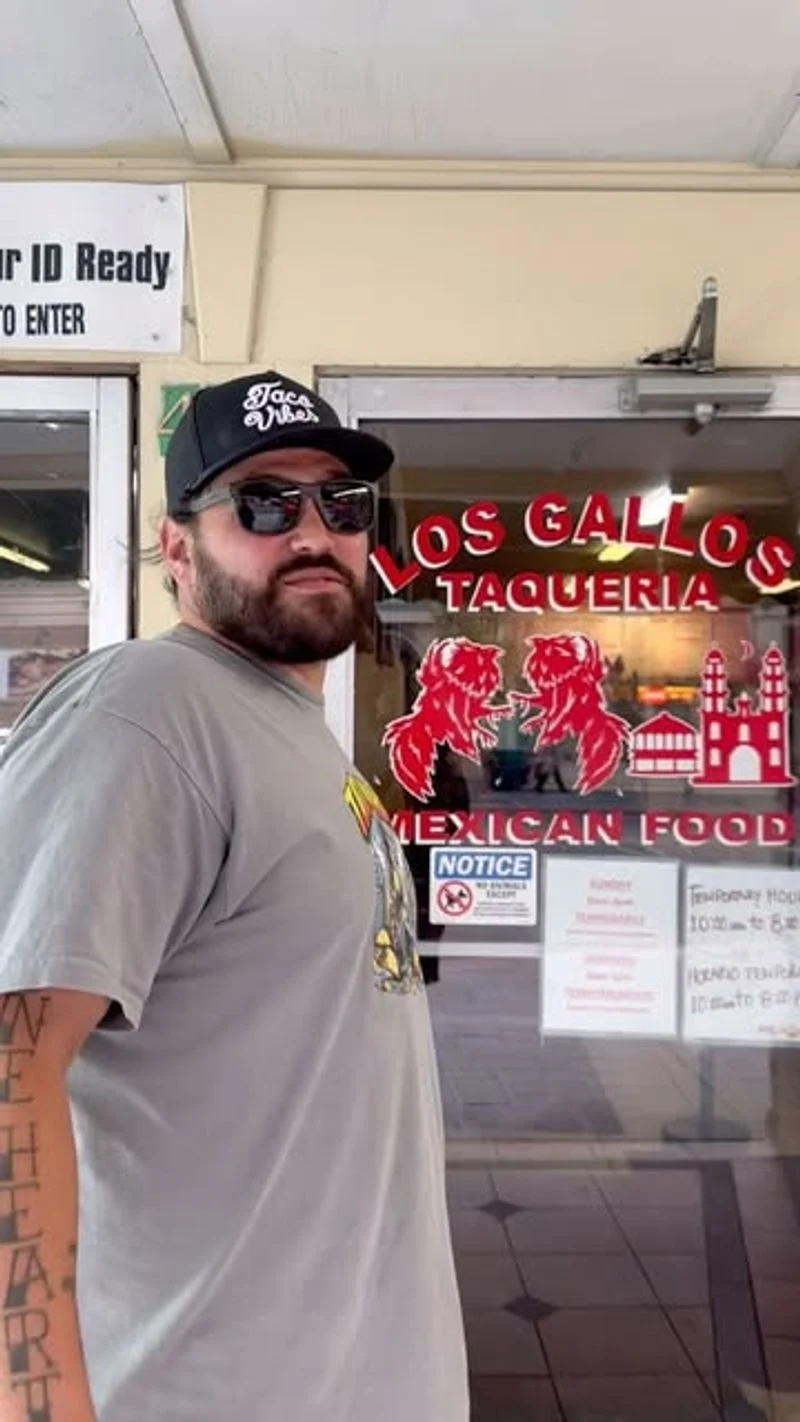 Los Gallos Taqueria