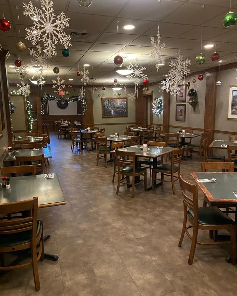 The Roxy Supper Club – Oshkosh, WI