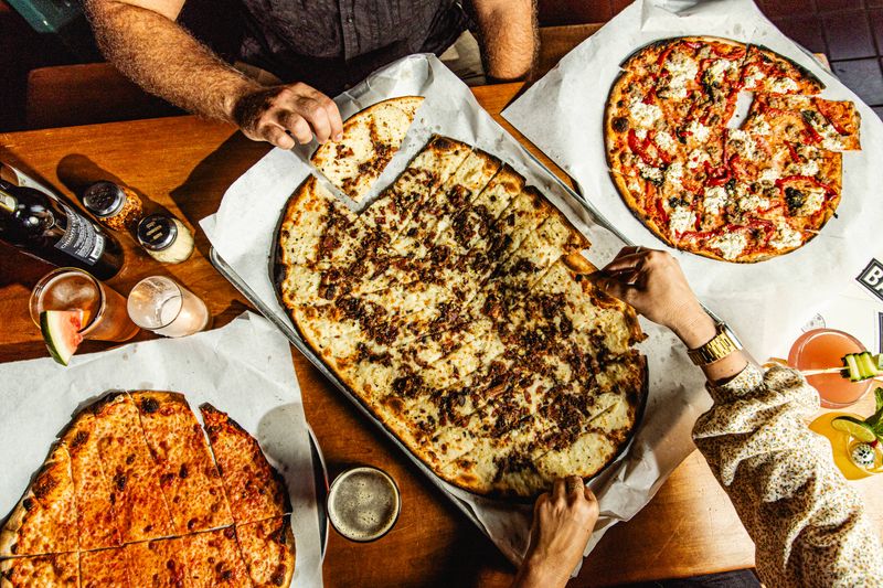 BAR – Brick Oven Pizza